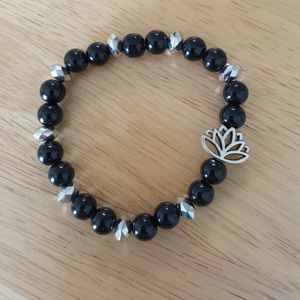 Hand Crafted Black Onyx silver lotus flower crystal statement beaded bracelet